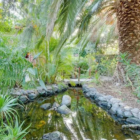 Mimosa Villa